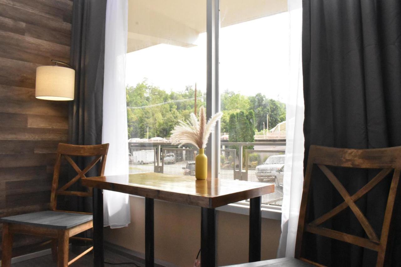 Hotel Timber Ridge *